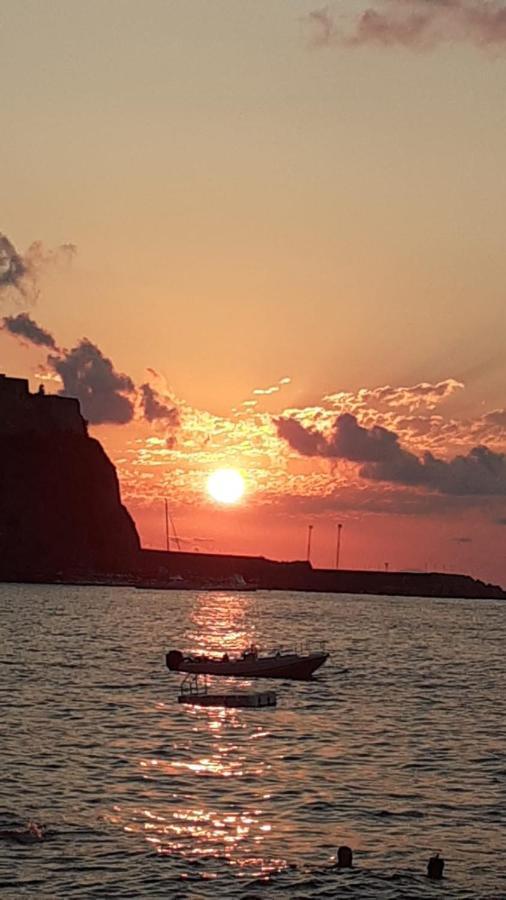 Villa Bella Sera Scilla Eksteriør billede